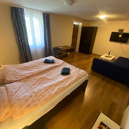 Summer Apartments Tiszakécske Εξωτερικό φωτογραφία