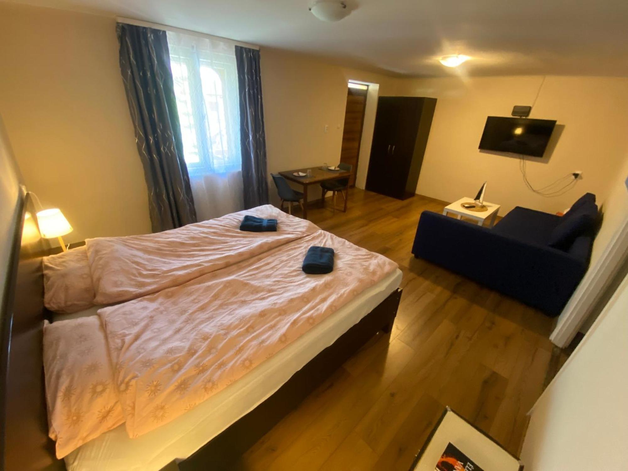 Summer Apartments Tiszakécske Εξωτερικό φωτογραφία